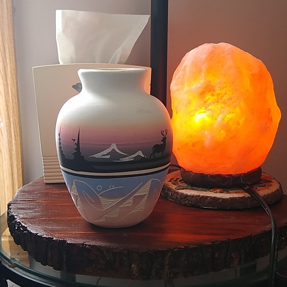 🏺 Navajo Pottery Vase